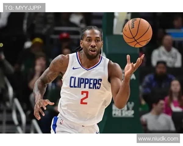 快船科怀·伦纳德去留悬念：今夏会否重演2018年马刺→猛龙的交易？